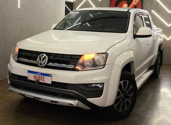 VOLKSWAGEN AMAROK 2.0 COMFORTLINE 4X4 CD 16V TURBO INTERCOOLER DIESEL 4P AUTOMÁTICO